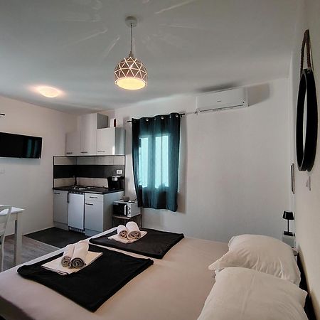 Apartamento **Stone House ** Trogir Center ** Old Town Exterior foto